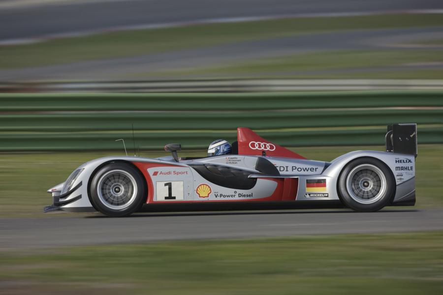  Audi R15 TDI 2009 года  (фото 41 из 78)